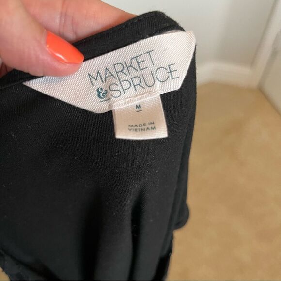 Market & Spruce Black Sleeveless Top Size Medium - Picture 4 of 4
